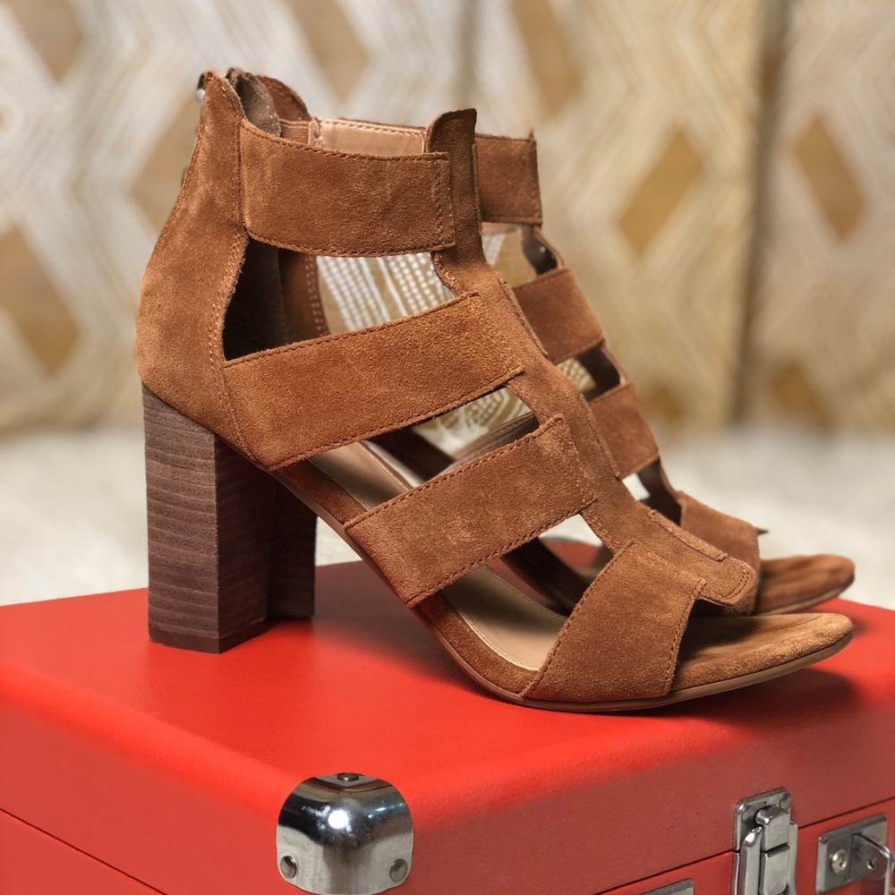 🌸NWOT🌸 LIMELIGHT Block Heel Sandal